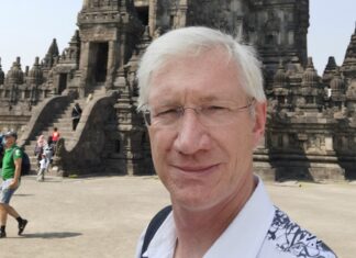 Wie wichtig ist die Auslandserfahrung für die Karriere? auslandsjahr christian orth prambanan java indonesien