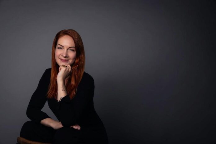 fokus innere balance klarheit Bianca Varga sitzend