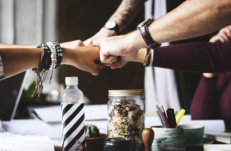Realistische Ziele und bessere Teamleistung Image by rawpixel from Pixabay